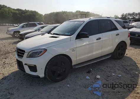 2014 Mercedes-Benz Ml 63 Amg z USA, uszkodzony, nr VIN 4JGDA7EB6EA344690